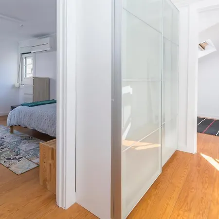 Guestready -cozy Apt Near Fado Museum ליסבון