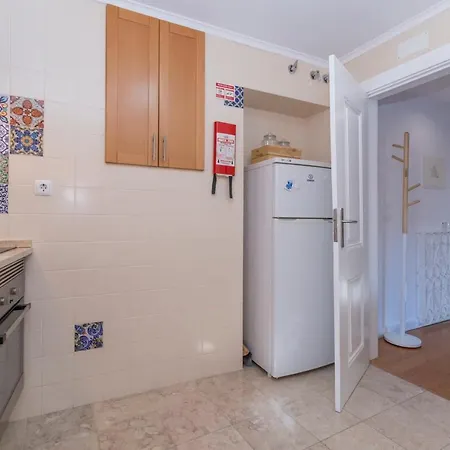 דירה Guestready -cozy Apt Near Fado Museum *