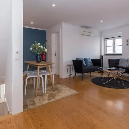 Guestready -cozy Apt Near Fado Museum ליסבון